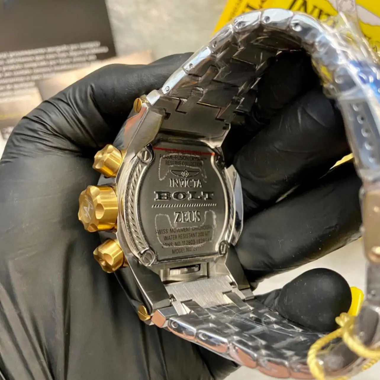 Relógio Invicta Reserve Bolt Zeus 25205 – Prata com Detalhes em Ouro e Mostrador Azul - Image 6