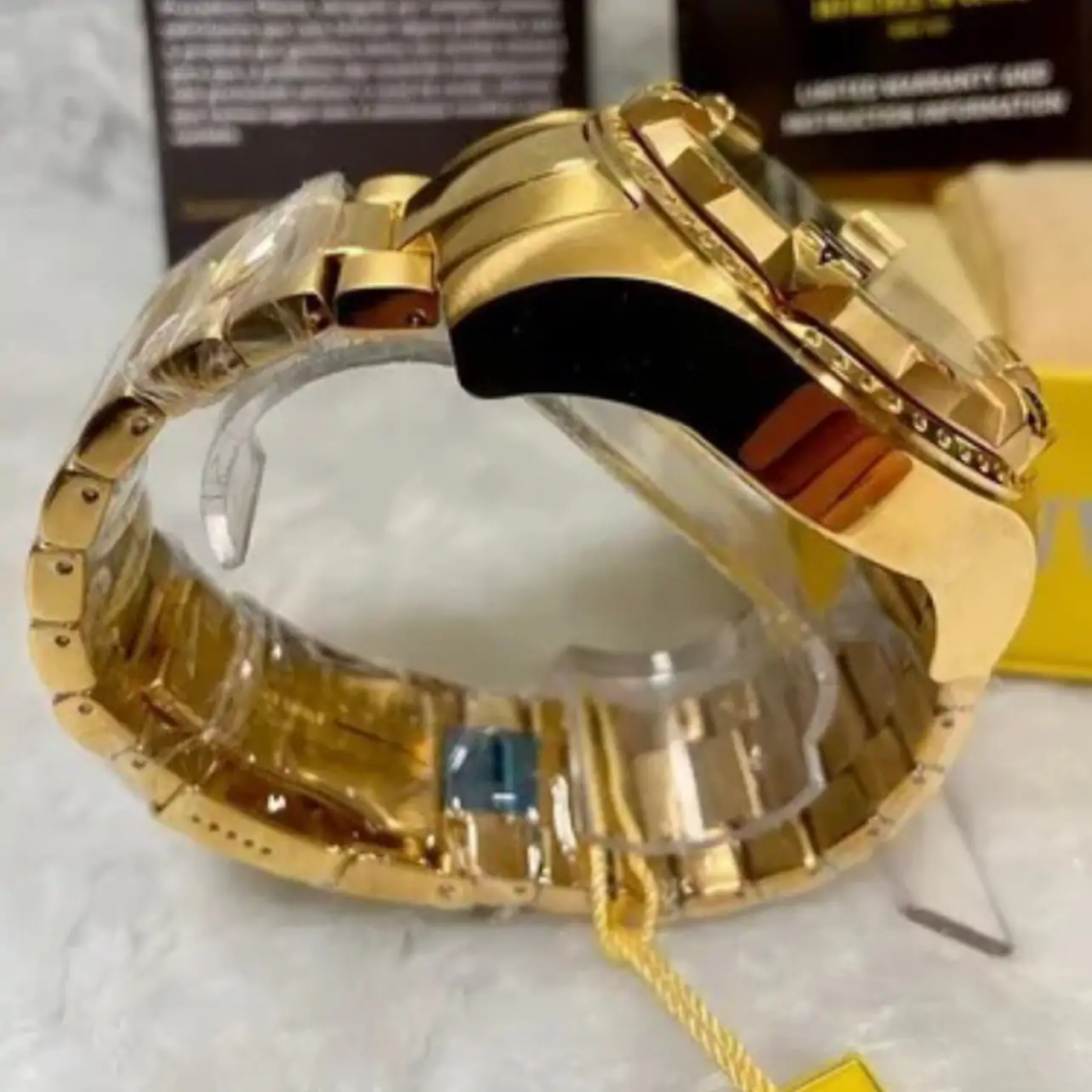 Relógio Invicta Reserve 6469 Dourado com Mostrador Azul Royal - Image 4