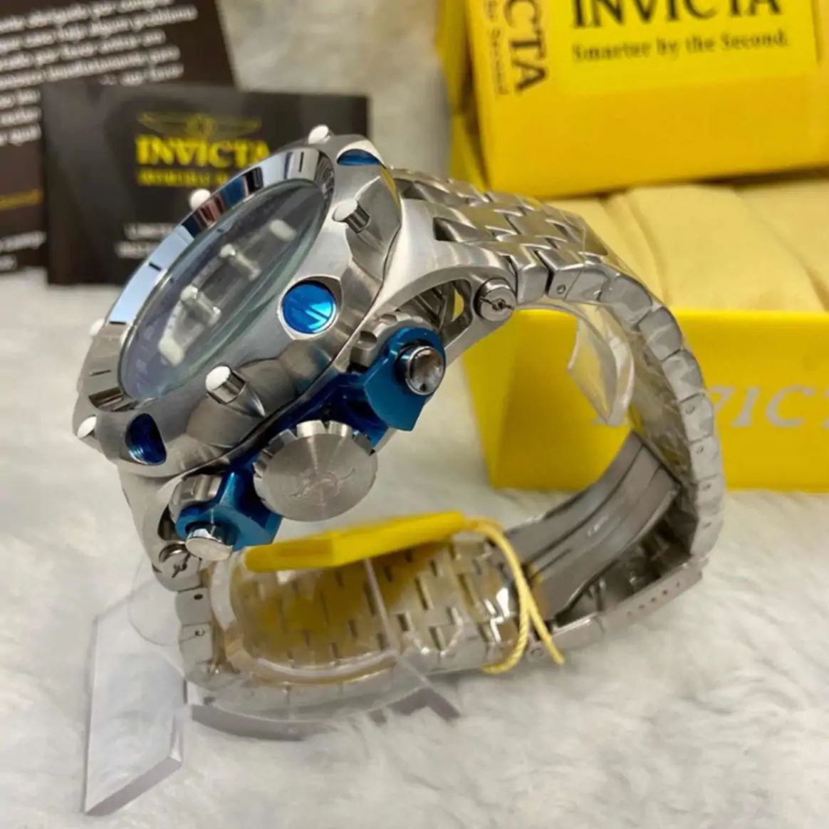 Relógio Invicta Reserve Venom 27787 – Prata com Azul - Image 3